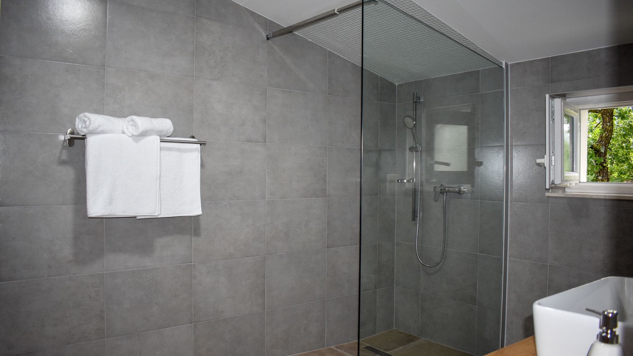 Photo of Bathroom in Neoric