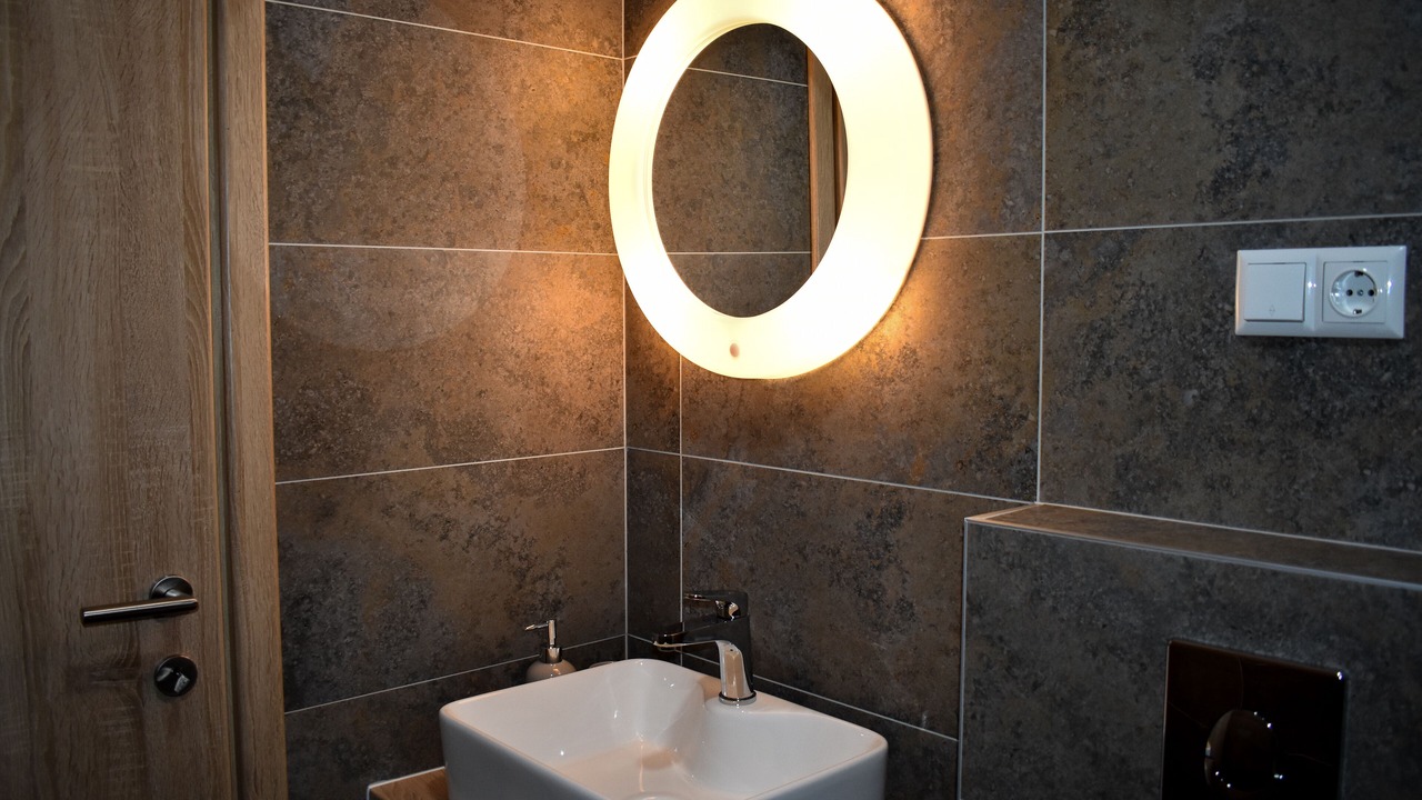Photo of Bathroom in Neoric