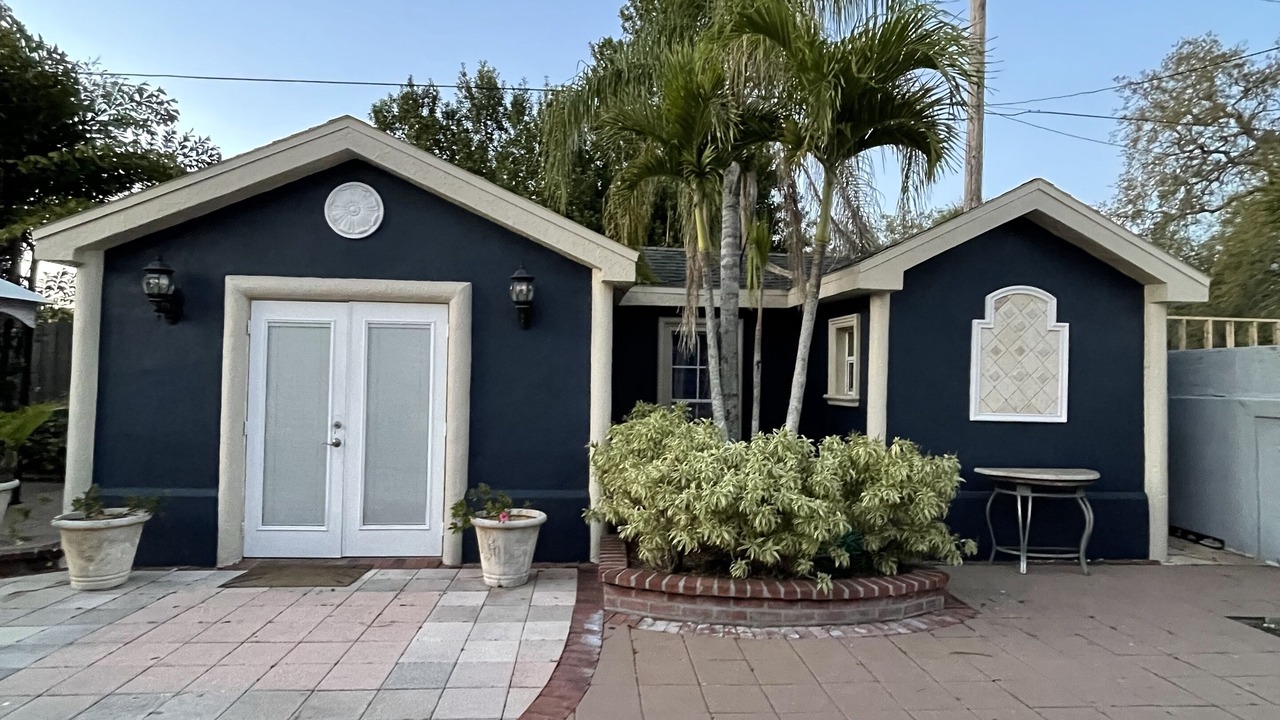 Photo of Outdoor in Egypt Lake-Leto