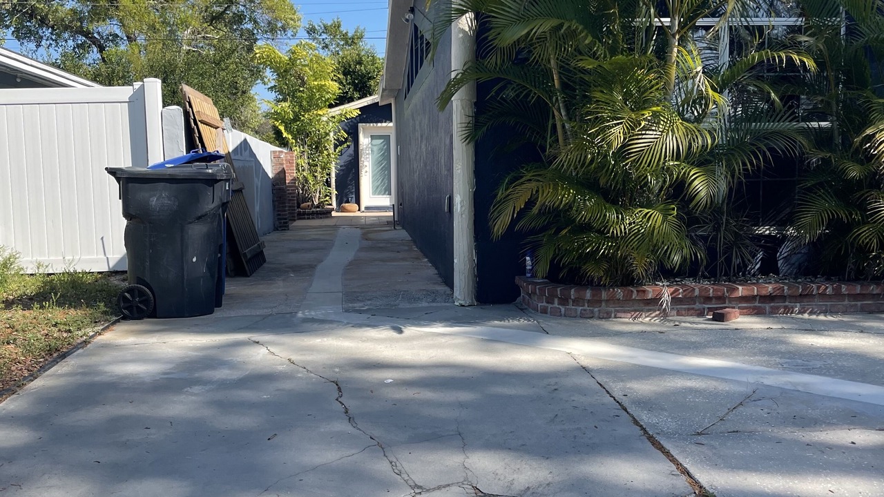 Photo of Outdoor in Egypt Lake-Leto