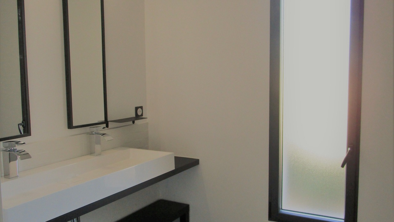 Photo of Bathroom in Saint-Julien-de-Peyrolas