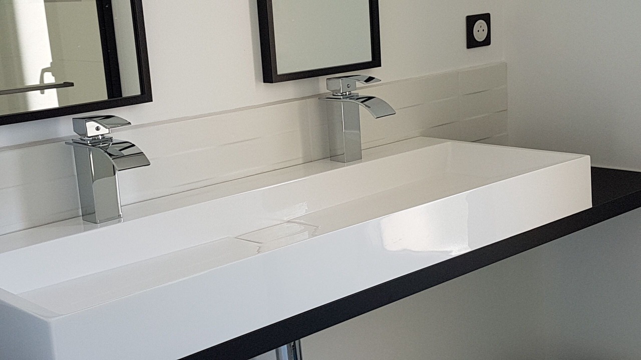 Photo of Bathroom in Saint-Julien-de-Peyrolas