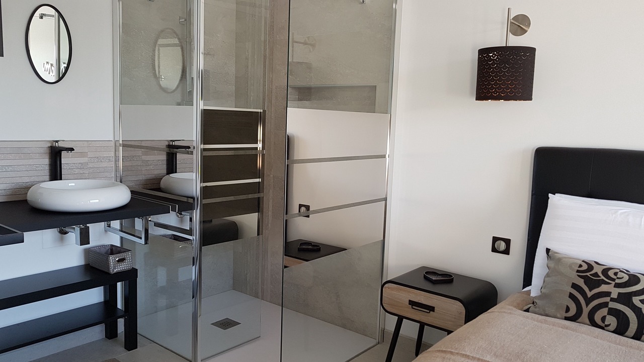 Photo of Bedroom in Saint-Julien-de-Peyrolas