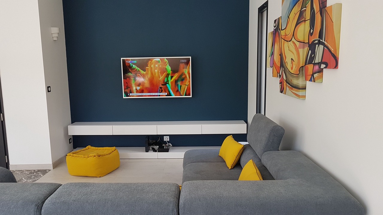 Photo of Livingroom in Saint-Julien-de-Peyrolas