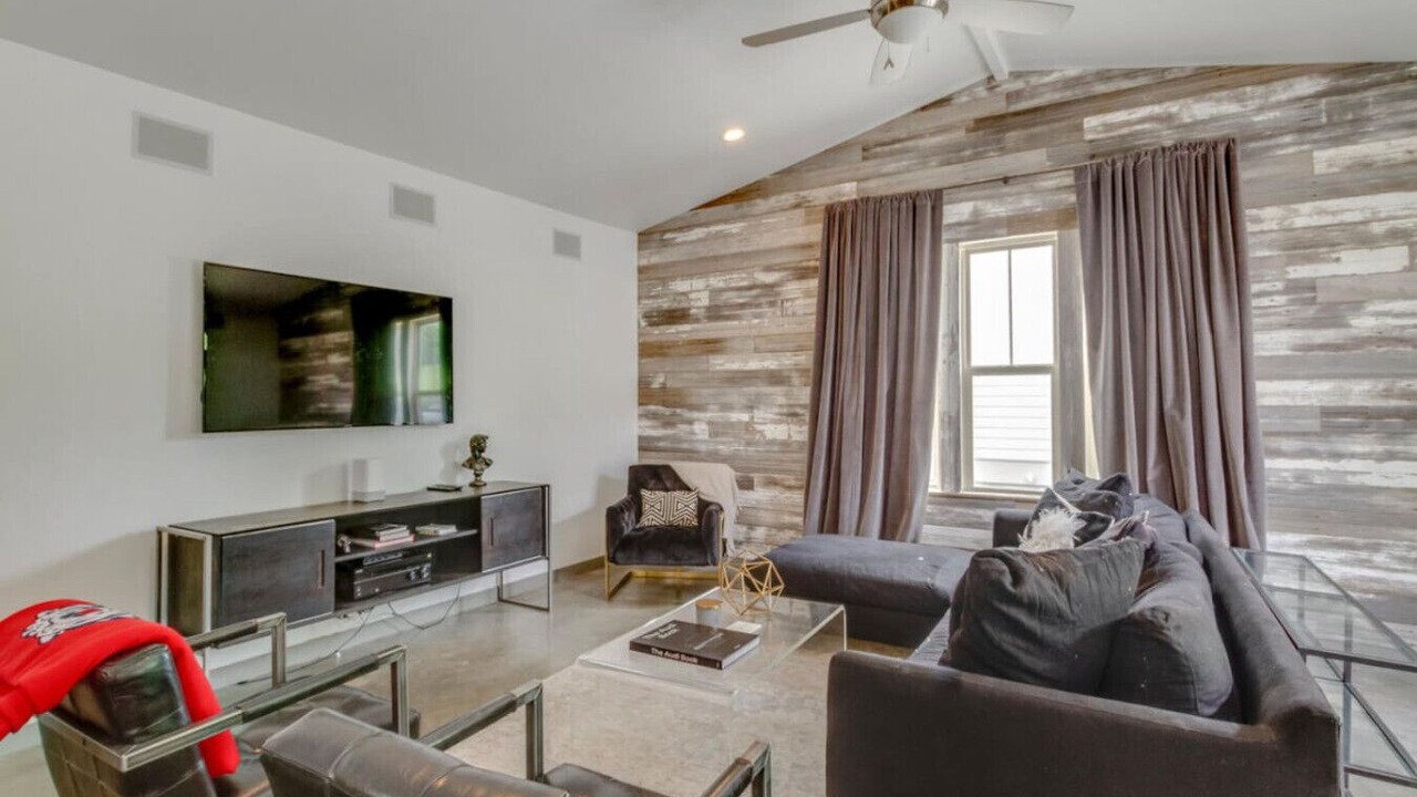 Photo of Livingroom in South Nashville