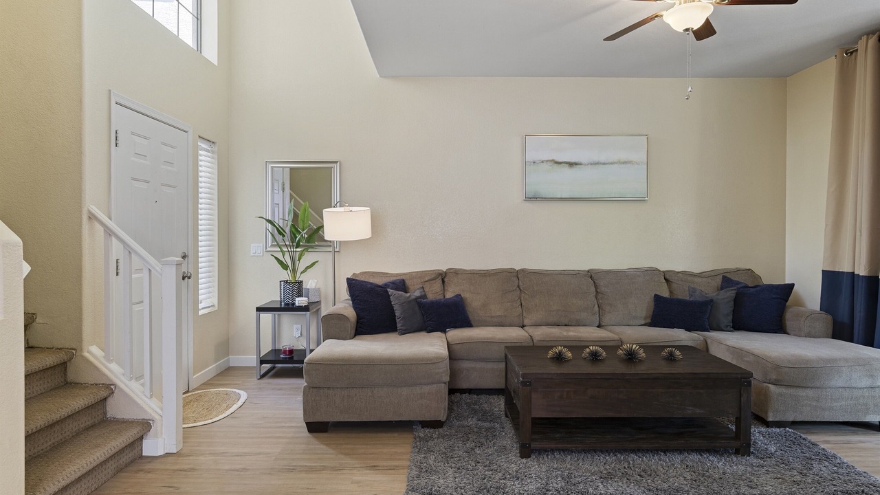 Photo of Livingroom in Lehi