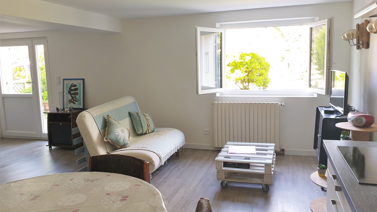 Photo of Livingroom in Baziege