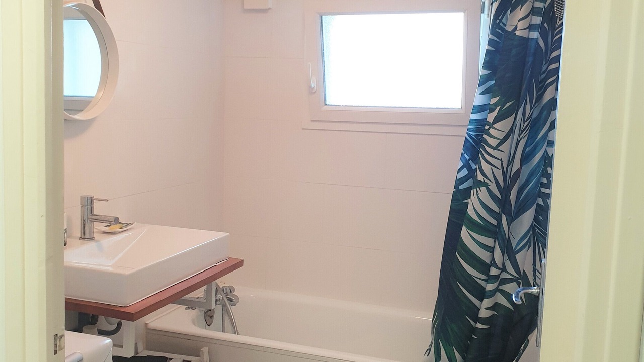 Photo of Bathroom in Baziege