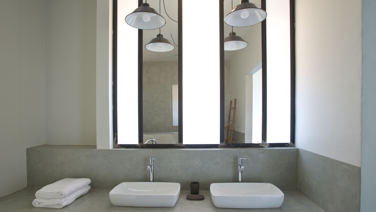 Photo of Bathroom in Palau-del-Vidre