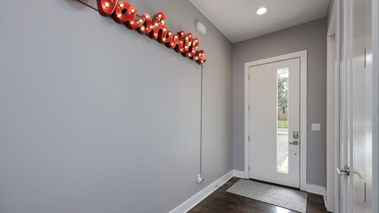 Photo of Others in Edgehill