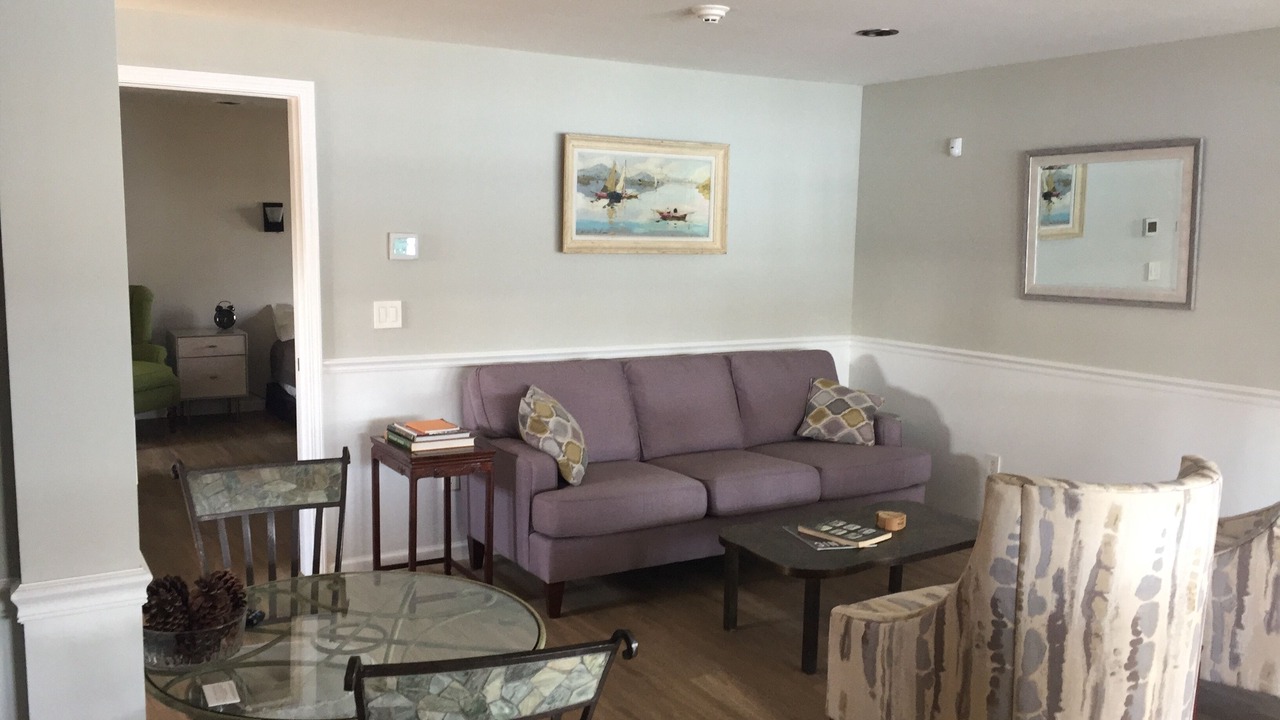 Photo of Livingroom in Hammondsport