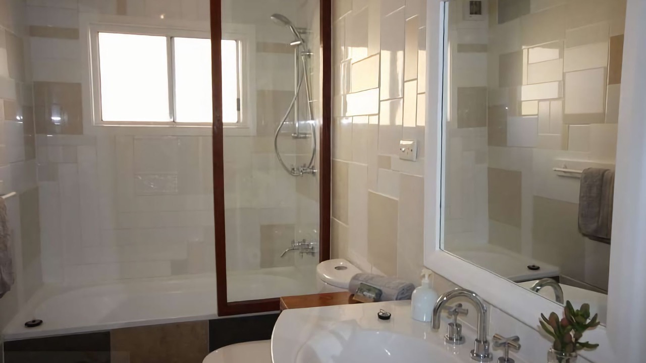 Photo of Bathroom in Blackheath