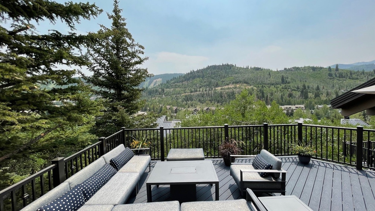 Photo of Patio Balcony in Deer Valley