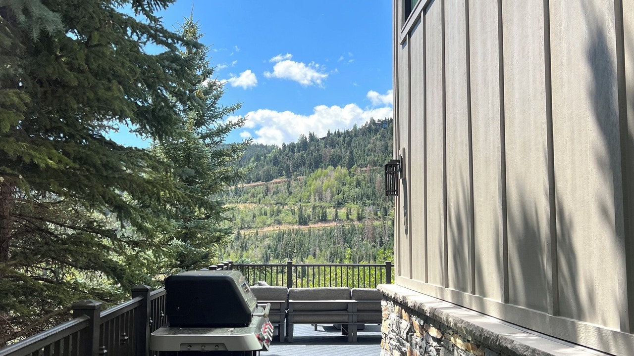 Photo of Patio Balcony in Deer Valley