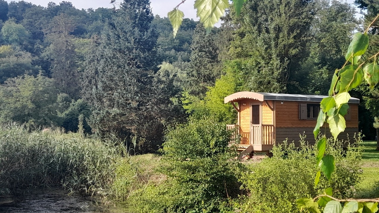 Photo of Outdoor in Druyes-les-Belles-Fontaines