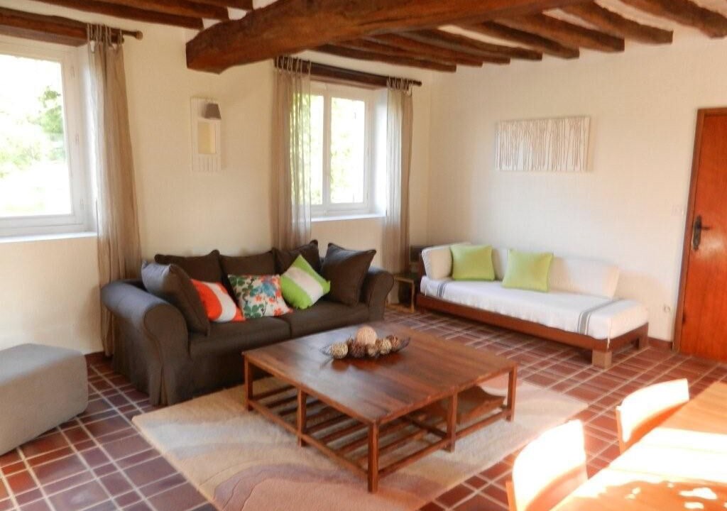 Photo of Livingroom in Druyes-les-Belles-Fontaines