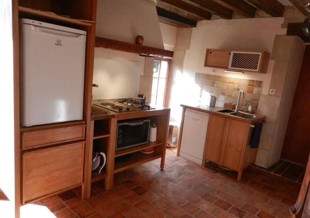 Photo of Kitchen in Druyes-les-Belles-Fontaines