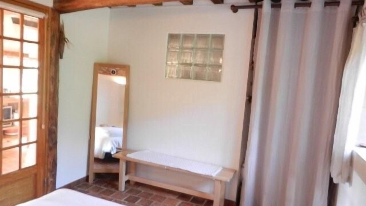 Photo of Bedroom in Druyes-les-Belles-Fontaines