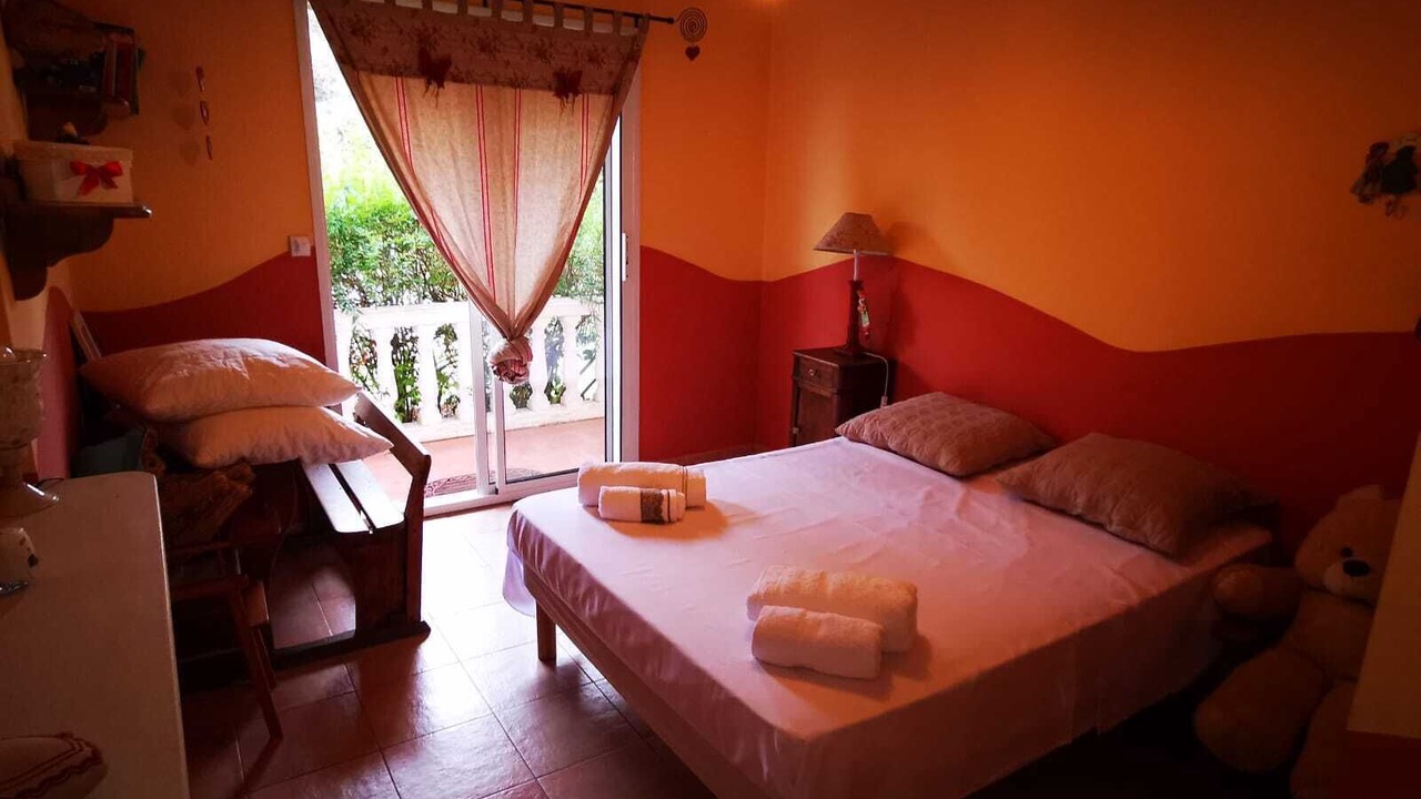 Photo of Bedroom in Paulhan