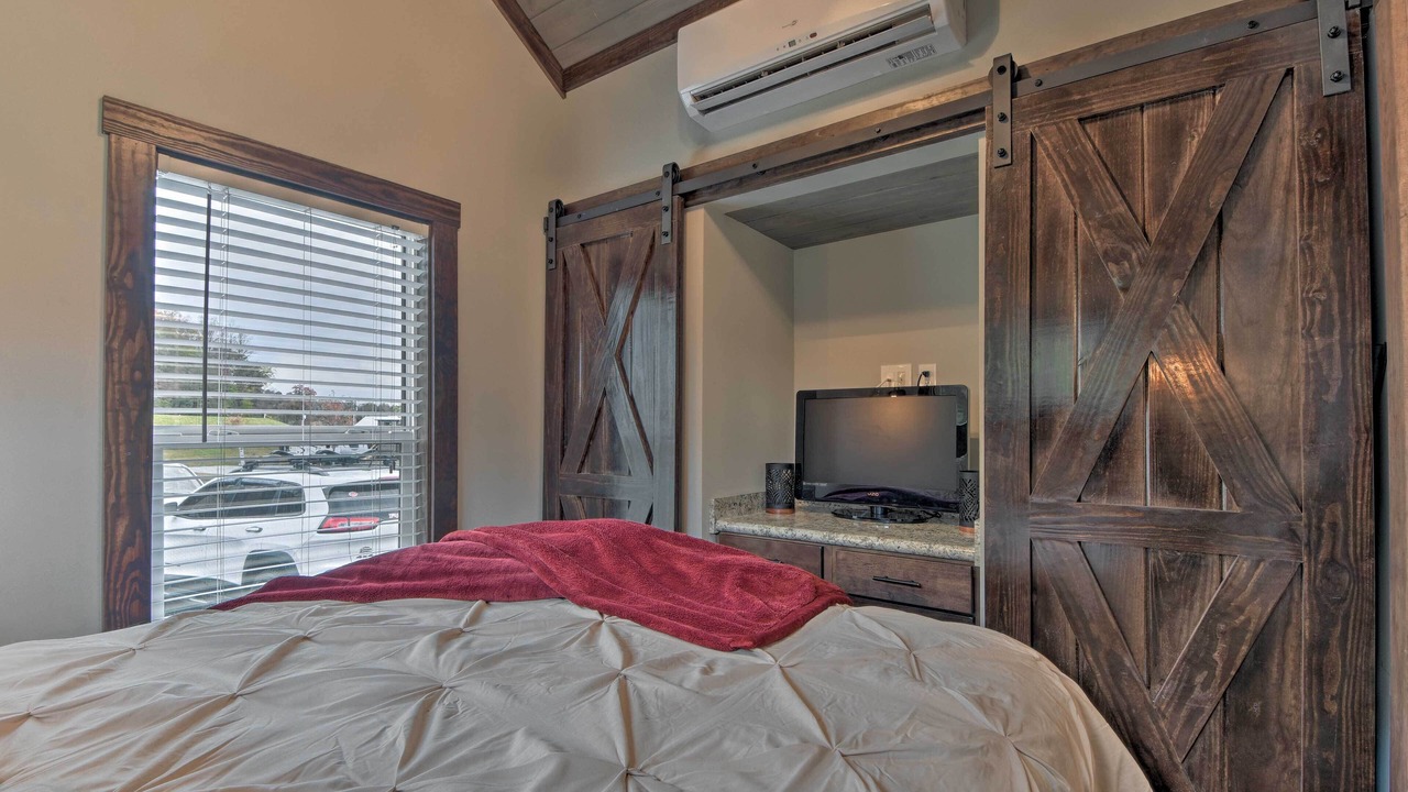 Photo of Bedroom in Morganton