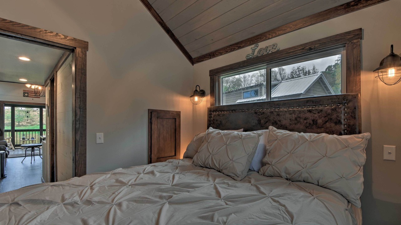 Photo of Bedroom in Morganton