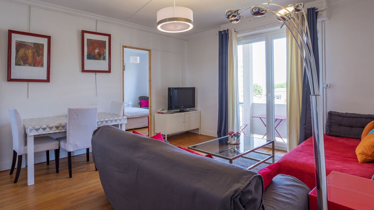 Photo of Livingroom in Arnaud Bernard