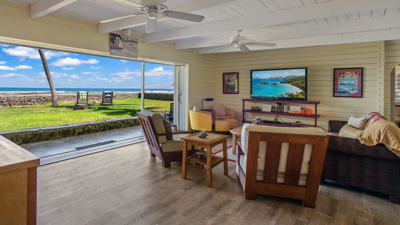 Photo of Livingroom in Kamuela