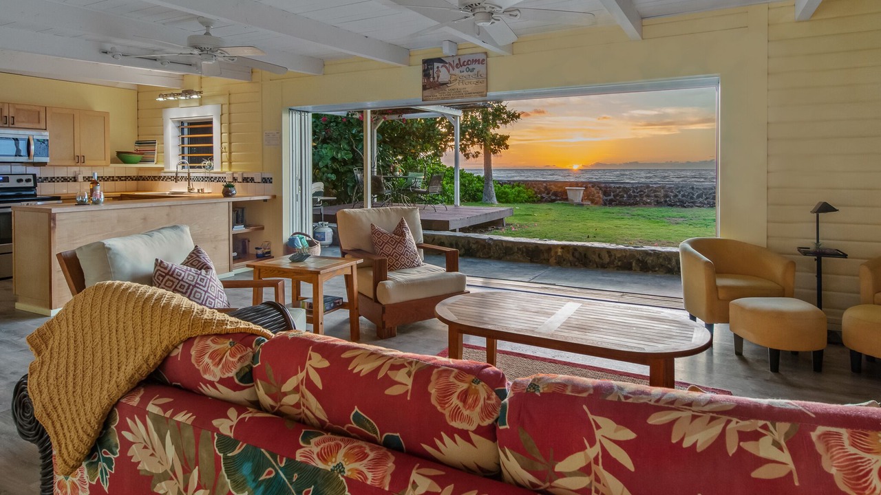 Photo of Livingroom in Kamuela