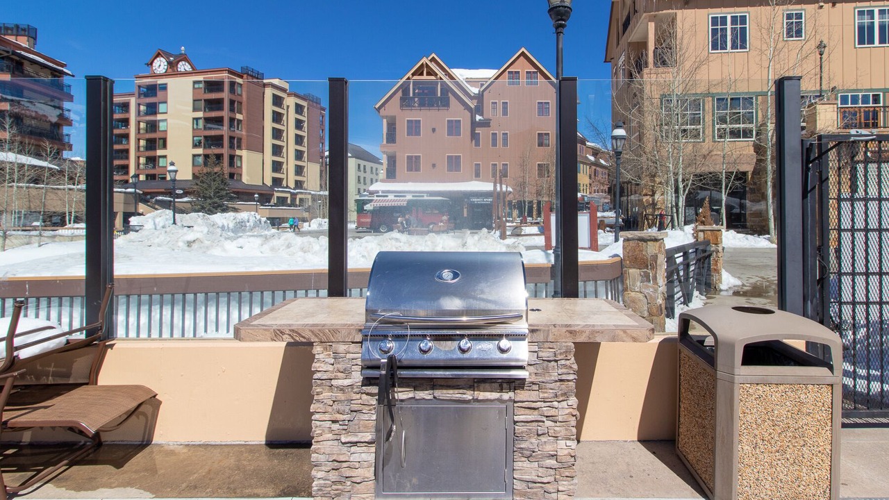 Photo of Outdoor in Peak 9