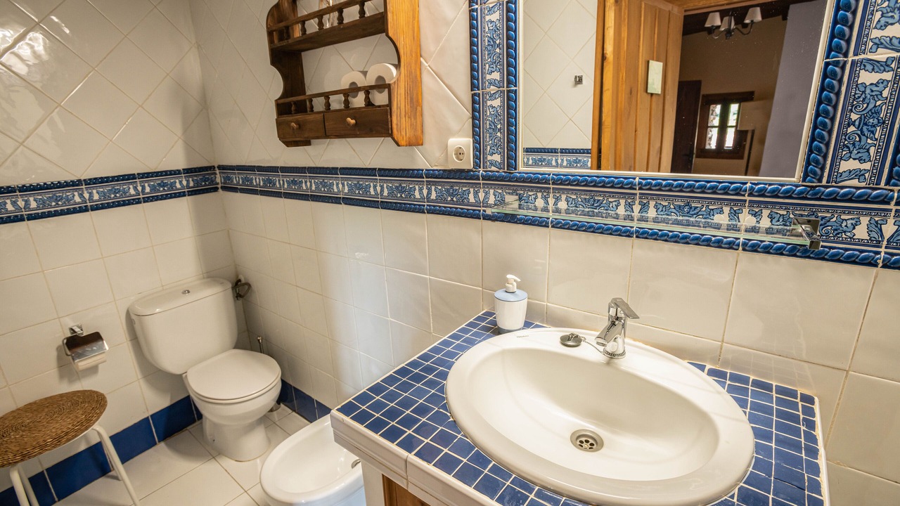Photo of Bathroom in Robledillo de Gata