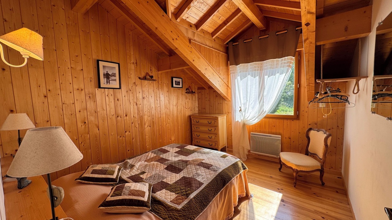 Photo of Bedroom in Chorges