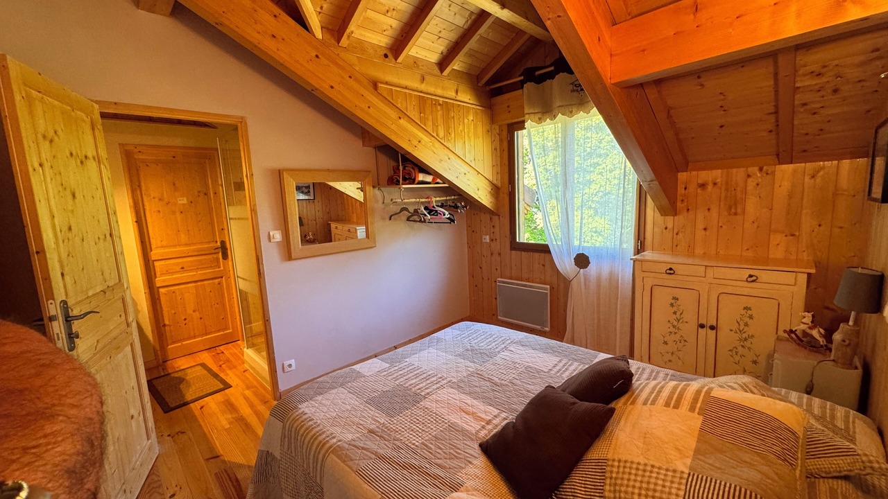 Photo of Bedroom in Chorges