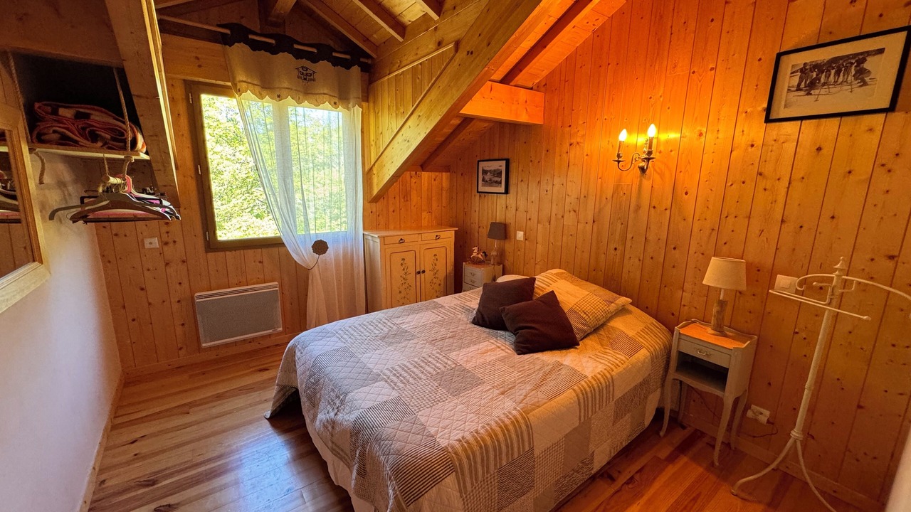 Photo of Bedroom in Chorges