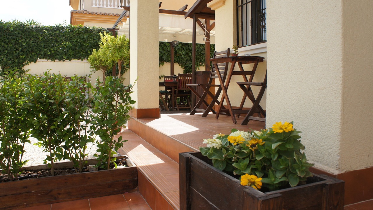 Photo of Outdoor in Lo Crispin
