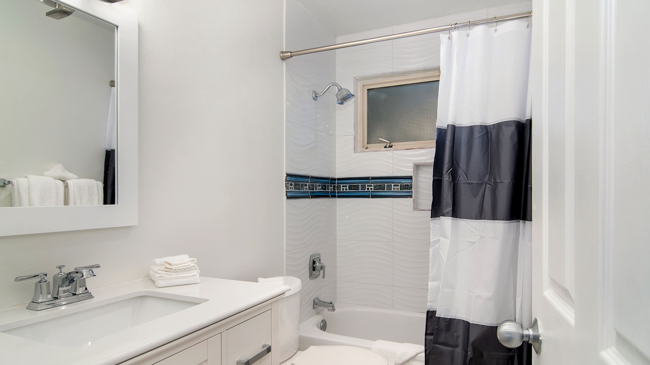 Photo of Bathroom in Imperial Beach