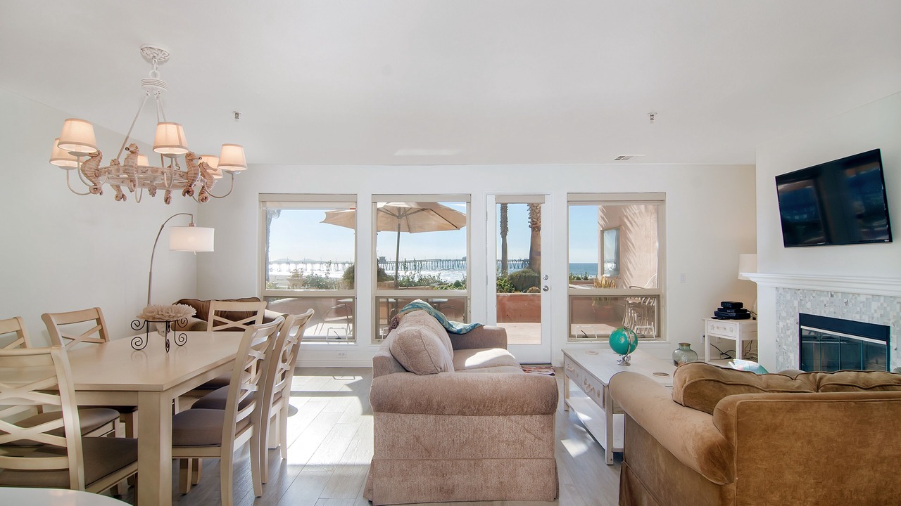Photo of Livingroom in Imperial Beach