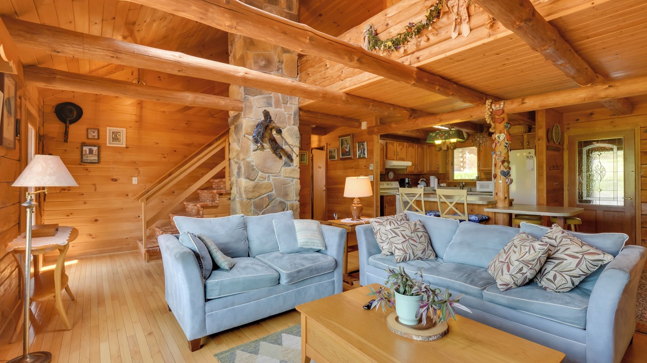 Photo of Livingroom in Fishertown