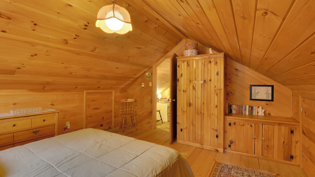 Photo of Bedroom in Fishertown