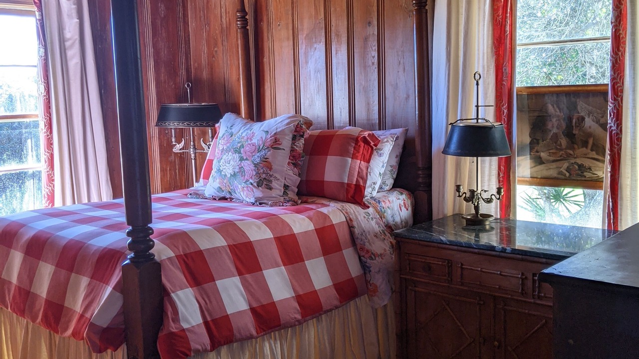 Photo of Bedroom in West Beach
