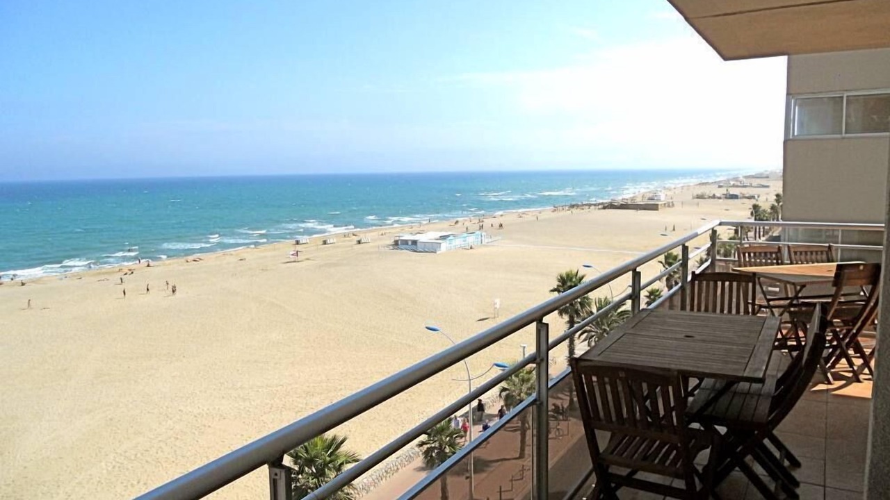 Photo of Others in La Jetee