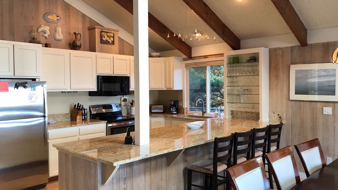 Photo of Kitchen in Neskowin