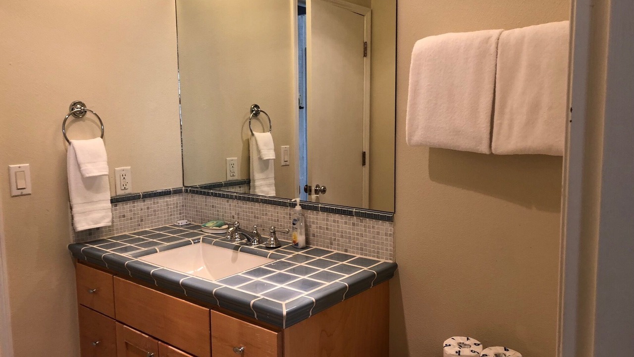 Photo of Bathroom in Neskowin