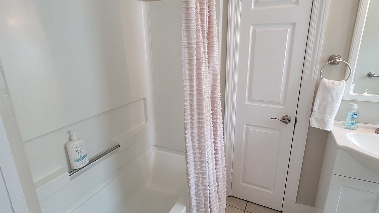 Photo of Bathroom in Northside