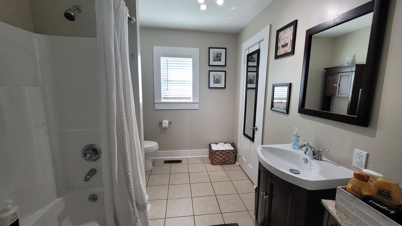 Photo of Bathroom in Northside