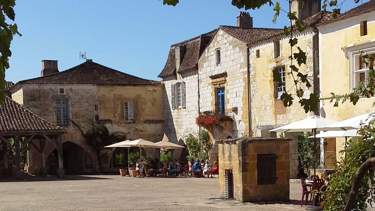 Photo of Others in Blanquefort-sur-Briolance