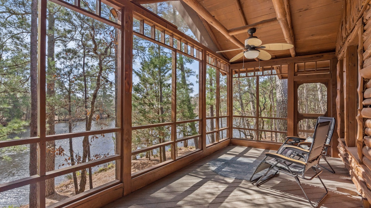 Photo of Patio Balcony in La Grange