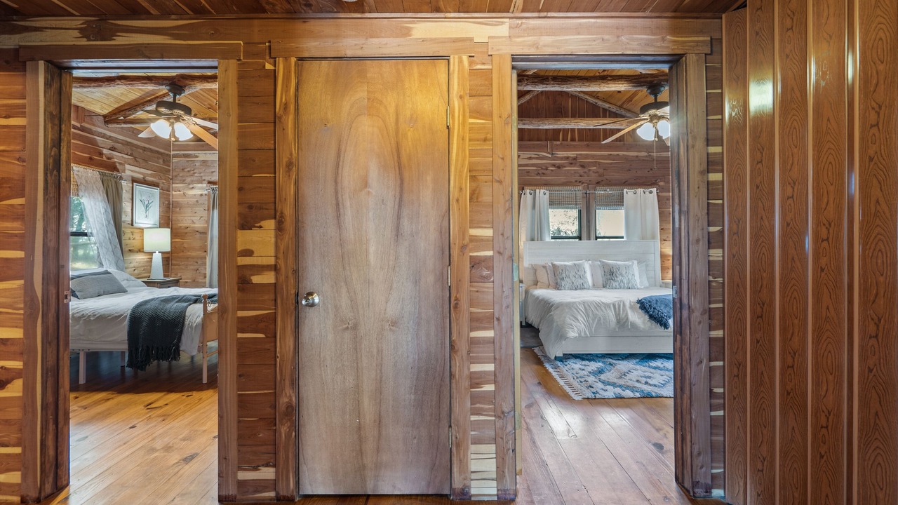 Photo of Bedroom in La Grange