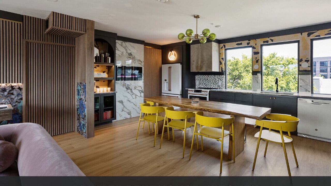 Photo of Kitchen in East Cesar Chavez
