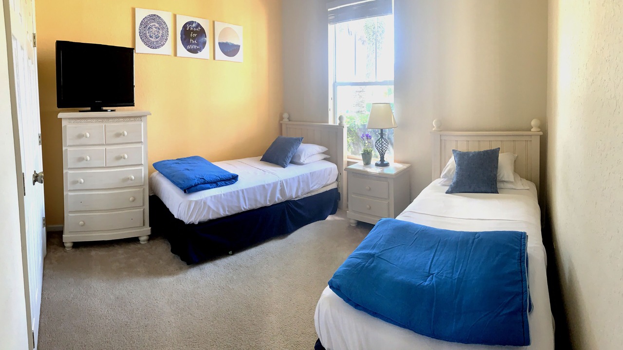 Photo of Bedroom in Trafalgar Village