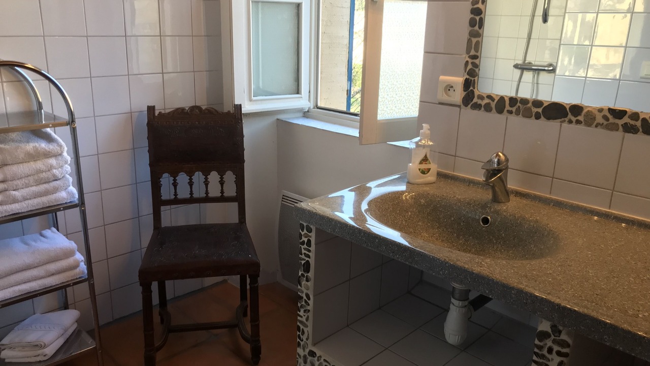 Photo of Bathroom in Lagrasse